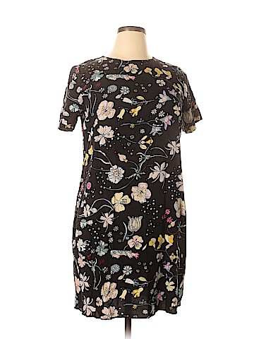 H&M Casual Dress (view 1)