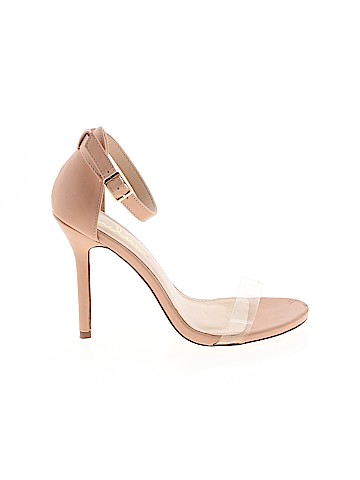 Lulu's Heels (view 1)