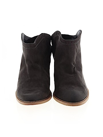 DV Ankle Boots (view 2)