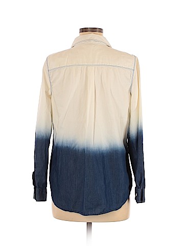 Old Navy Long Sleeve Button-Down Shirt (view 2)