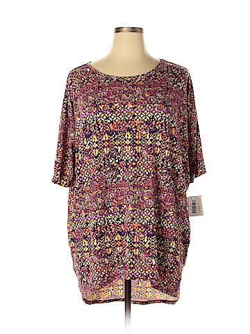 Lularoe Short Sleeve T-Shirt (view 1)