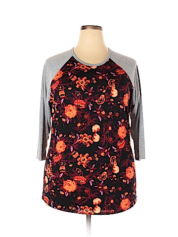 Lularoe 3/4 Sleeve T-Shirt (view 1)