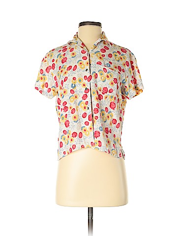Lizwear by Liz Claiborne Short Sleeve Button-Down Shirt (view 1)