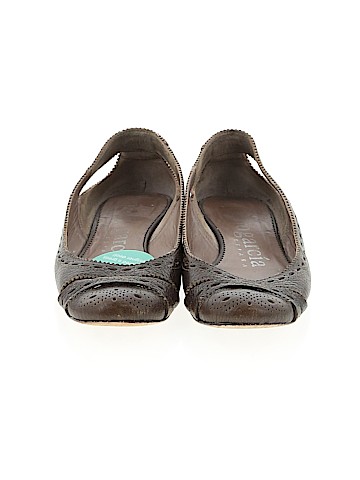 Pedro Garcia Flats (view 2)