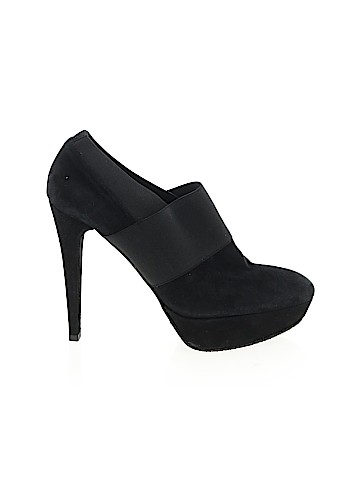 Stuart Weitzman Heels (view 1)