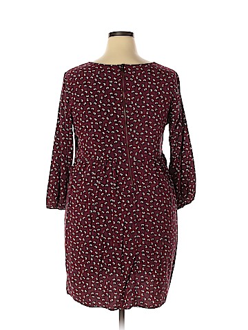 Old Navy Casual Dress (view 2)