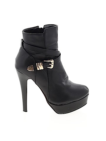 Unbranded Ankle Boots (view 1)