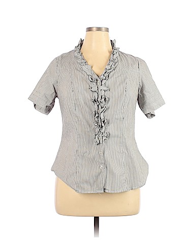 Lane Bryant Short Sleeve Button-Down Shirt (view 1)