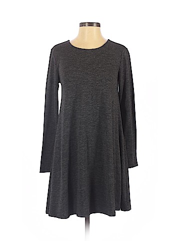 Old Navy Casual Dress (view 1)