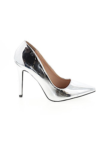 Qupid Heels (view 1)