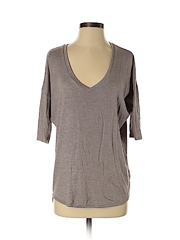 Express Short Sleeve Top (view 1)