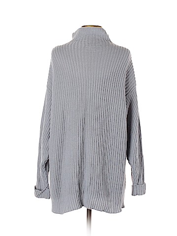 American Eagle Outfitters Turtleneck Sweater (view 2)