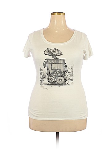 Her Universe Short Sleeve T-Shirt (view 1)