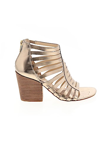 Isola Heels (view 1)