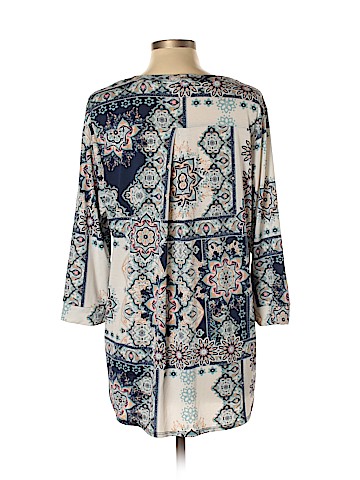 Pink Coconut Boutique Kimono (view 2)