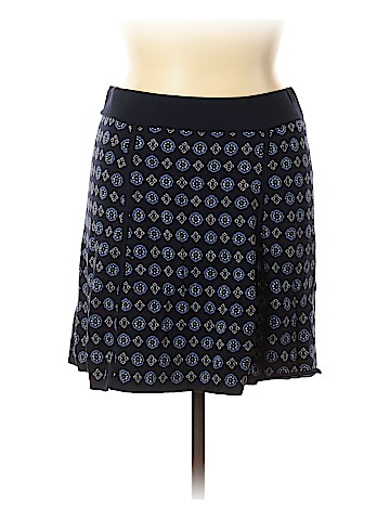 Ann Taylor LOFT Casual Skirt (view 1)