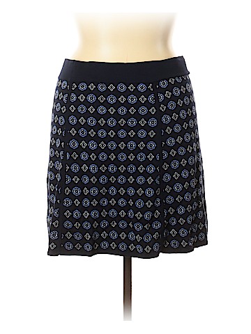 Ann Taylor LOFT Casual Skirt (view 2)