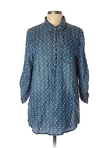 Want and Need 3/4 Sleeve Button-Down Shirt (view 1)