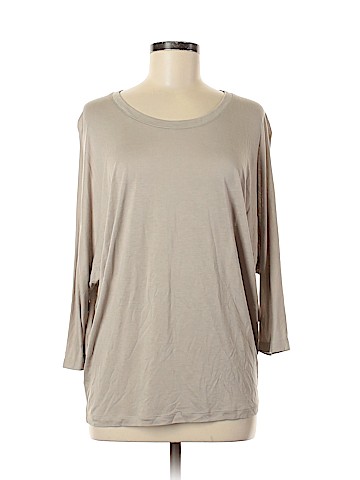 Vince. 3/4 Sleeve Top (view 1)