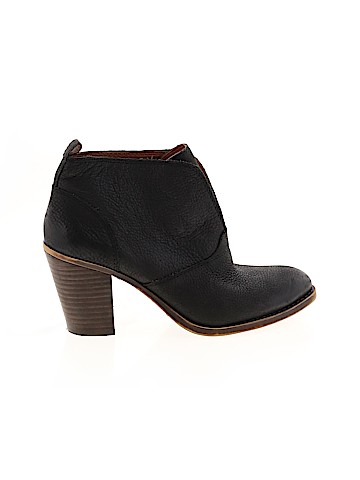 Lucky Brand Boots (view 1)