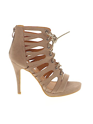 West Blvd. Heels (view 1)