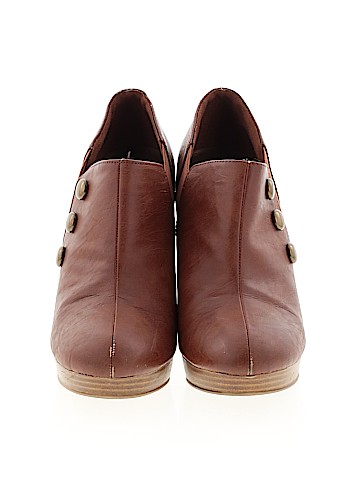 Fioni Heels (view 2)