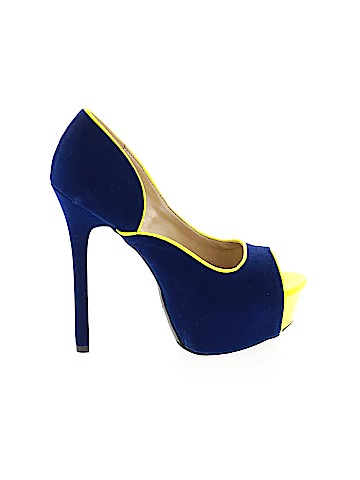 Qupid Heels (view 1)