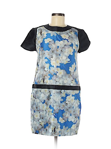 Victoria Victoria Beckham Casual Dress (view 1)