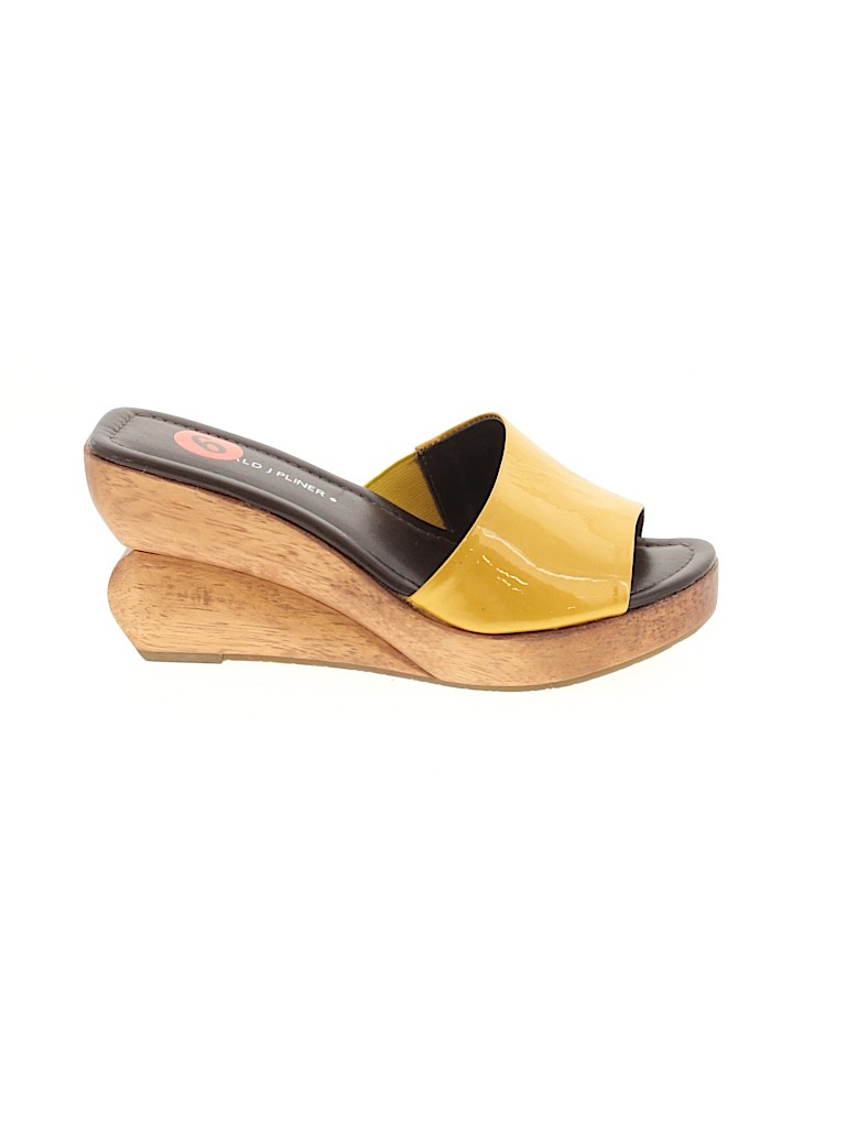Donald J Pliner Gold Wedges Size 6 - photo 1