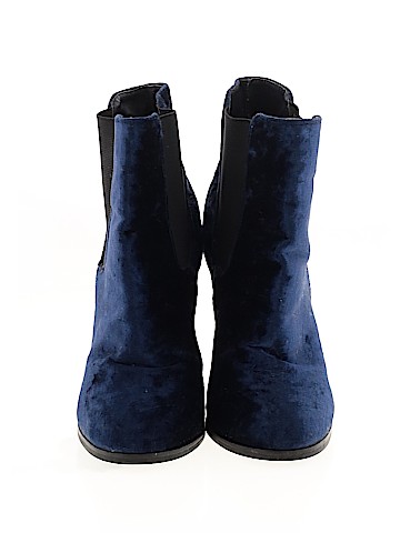 Kimchi Blue Ankle Boots (view 2)