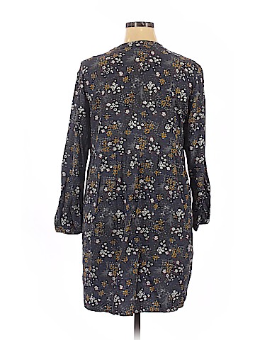 Old Navy Casual Dress (view 2)