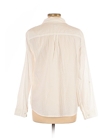 Croft & Barrow Long Sleeve Button-Down Shirt (view 2)