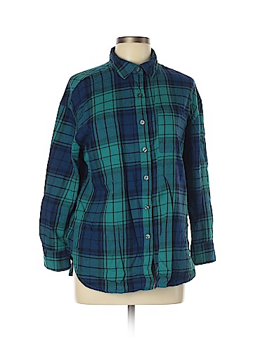 Old Navy Long Sleeve Button-Down Shirt (view 1)