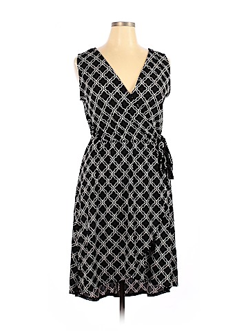 Harlow & Rose Casual Dress (view 1)