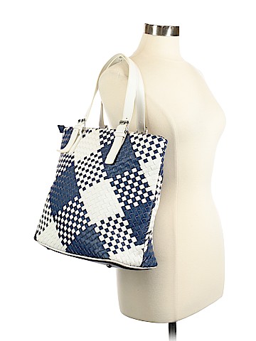 CC Shoulder Bag (view 2)