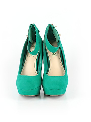 Rouge Heels (view 2)