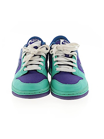 Nike Sneakers (view 2)