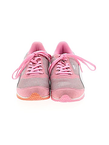 Puma Sneakers (view 2)