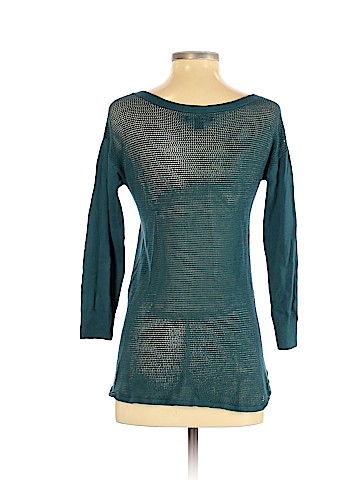 American Eagle Outfitters Pullover Sweater (view 2)