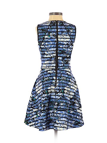 Banana Republic Casual Dress (view 2)