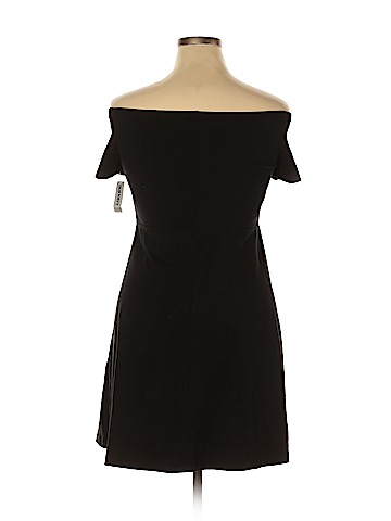 Old Navy Casual Dress (view 2)