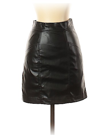 H&M Casual Skirt (view 1)
