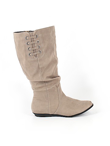 Cliffs by White Mountain Boots (view 1)