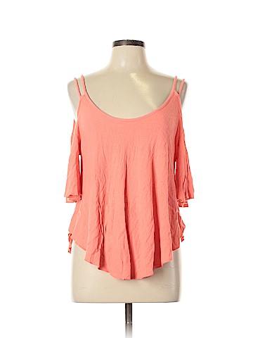 Romeo & Juliet Couture 3/4 Sleeve Top (view 1)