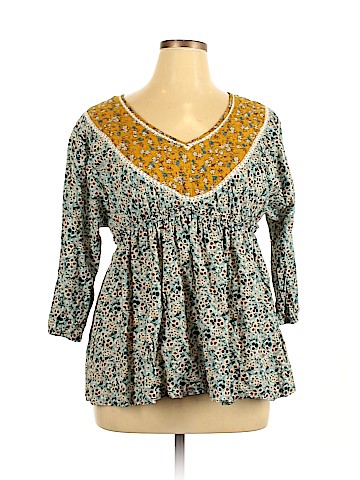 Blue Tassel 3/4 Sleeve Top (view 1)