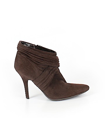 Jessica Simpson Heels (view 1)