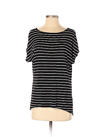 Gap Short Sleeve T-Shirt (view 1)