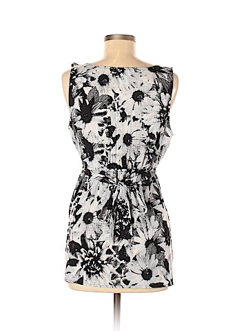 Motherhood Sleeveless Blouse (view 2)