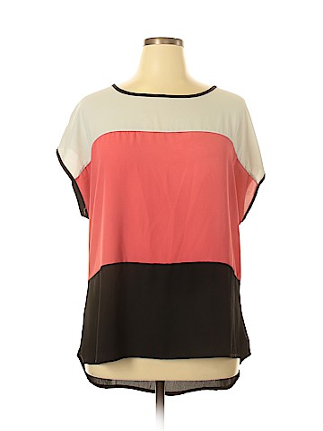 Ashley Short Sleeve Blouse (view 1)