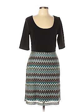 Connected Apparel Size 10